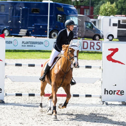 B Vertigo Tamina Show Coat 5 B Vertigo Tamina Show Coat - Image 3