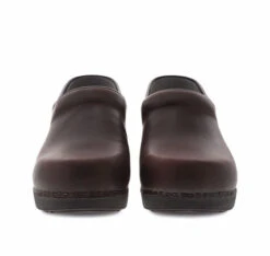 Dansko XP 2.0 Waterproof Clogs 9 Dansko XP 2.0 Waterproof Clogs -Cavalleria Toscana Store xp 20 waterproof brown front dansko 51874.1564769142
